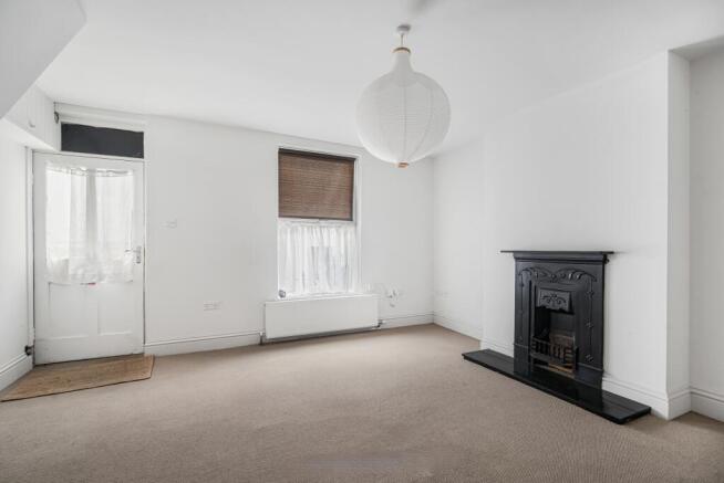 18 Sitting Room
