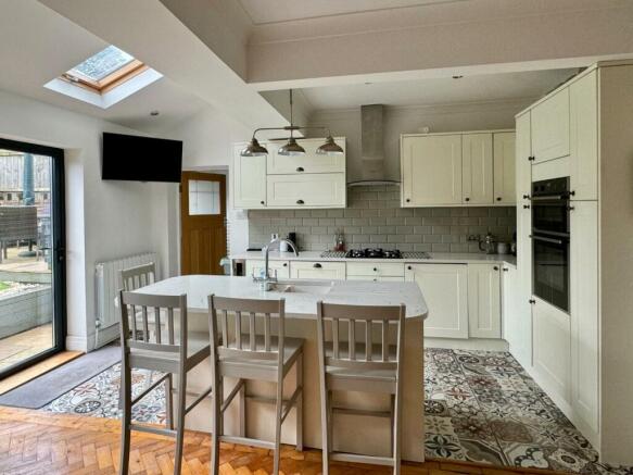 Open Plan Kitchen/Living/Dining