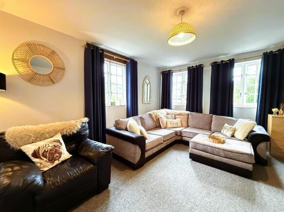 SITTING ROOM