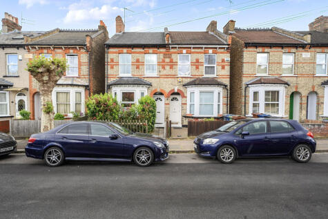 Angel Road, Harrow