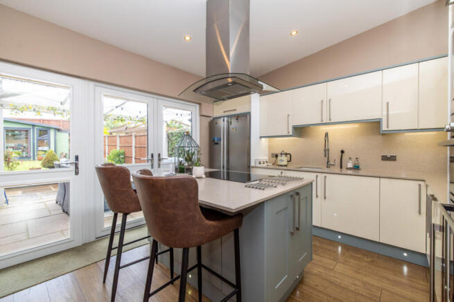3 bed Bungalow for sale Image 5