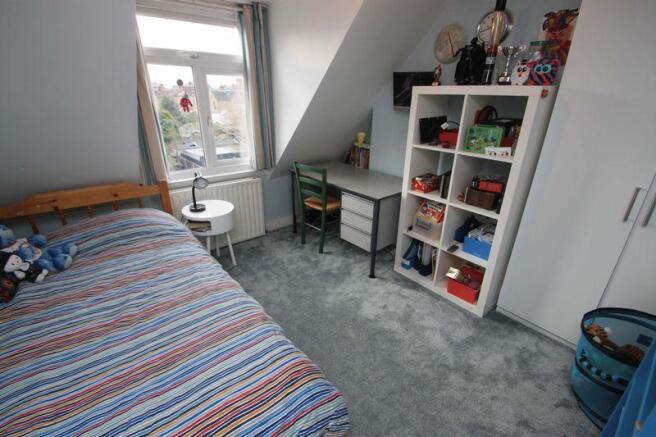 Photo 11