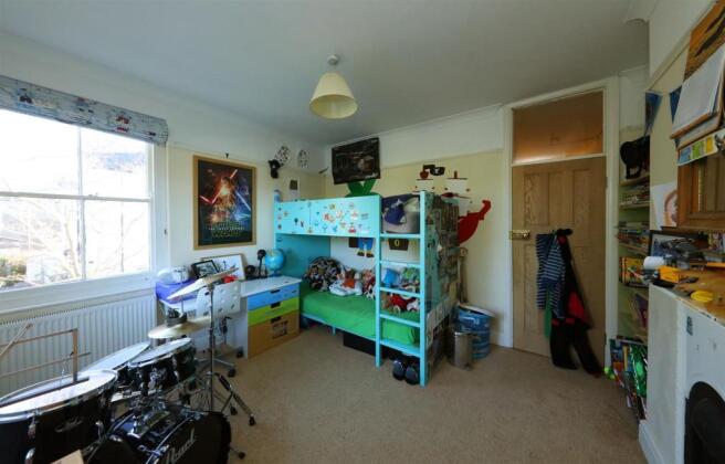2 Highfield Rd 7488.JPG