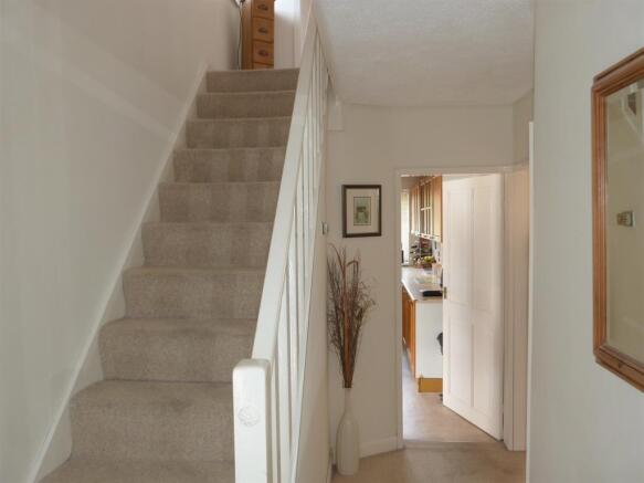 ENTRANCE HALLWAY 