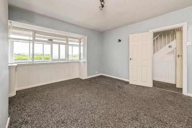 3 bed Semi-Detached for sale Image 7