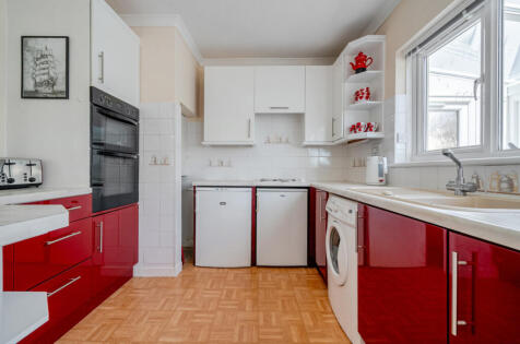 Sandringham Drive, Preston, Paignton, Devon