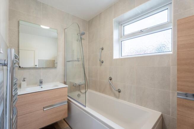 3 bed Semi-Detached for sale Image 10