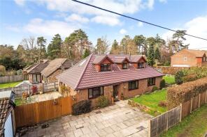 40 Tall Timbers, Stonehill Road, Headley Down, Bordon GU35 8HE