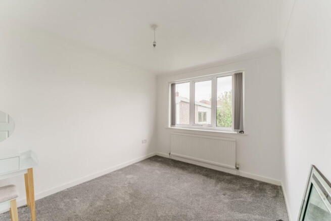 3 bed Semi-Detached Bungalow for sale Image 10