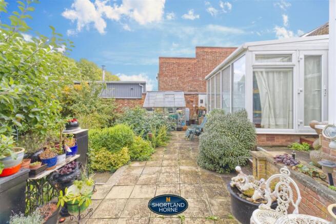 Garden 3.jpg