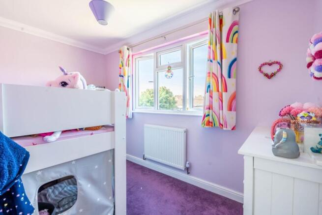 4 bed Semi-Detached Bungalow for sale Image 11