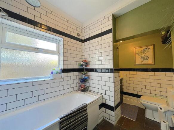 Bathroom.jpeg