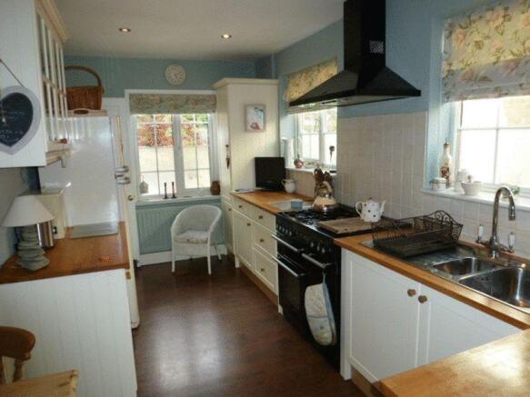 Kitchen 1
