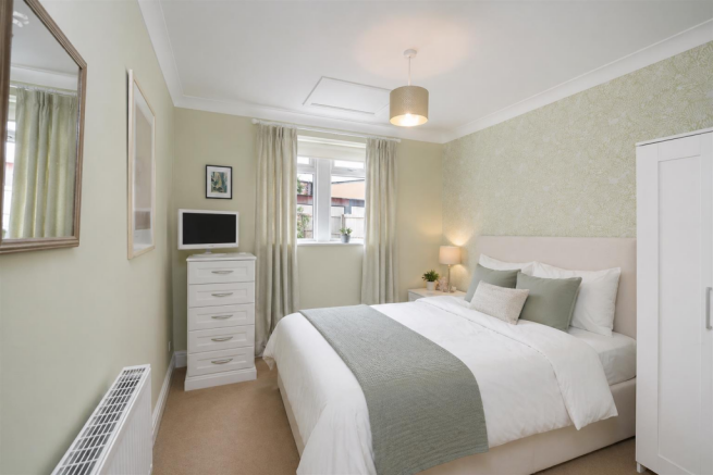 2 bed Semi-Detached Bungalow for sale Image 5