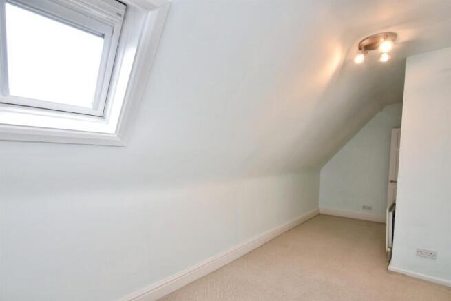 2 bed Flat for sale Image 12