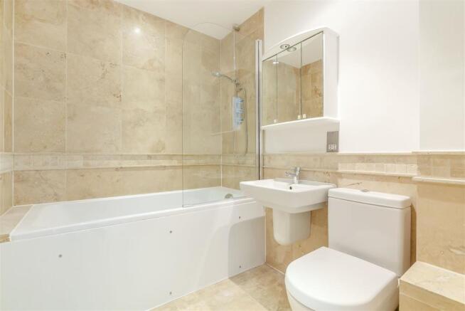8511736-interior36.jpg