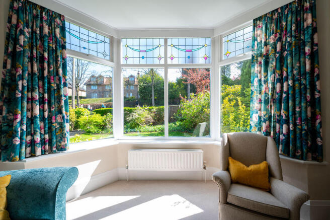 4 bed Detached for sale Image 8