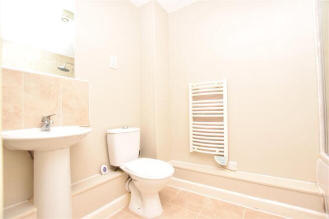 2 bed Apartment for sale Image 11