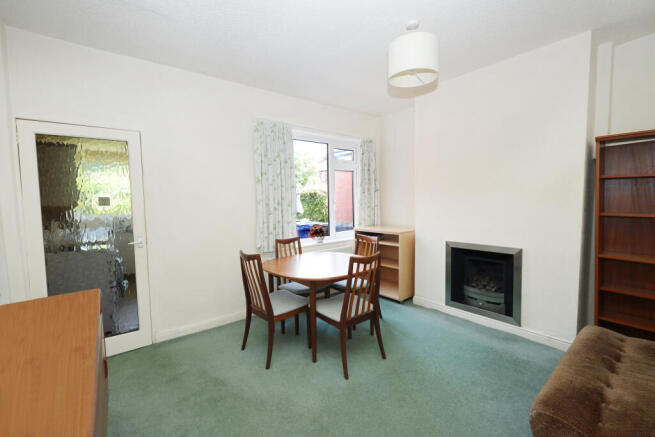 dining room.JPG