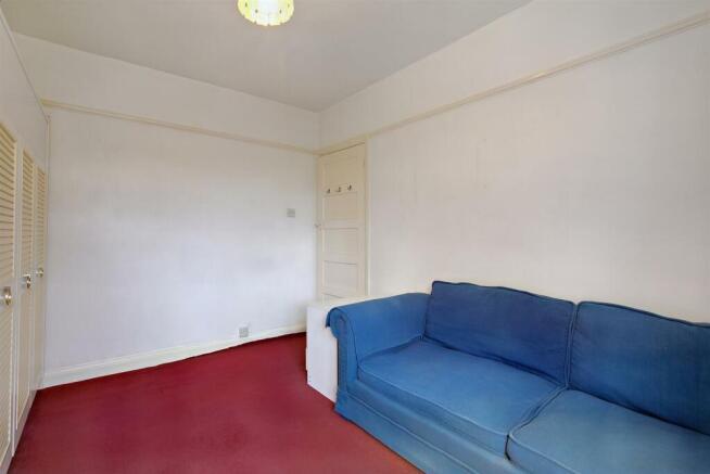 8548898-interior11-800.JPG