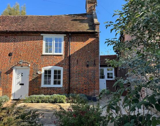 wren cottage external.jpg