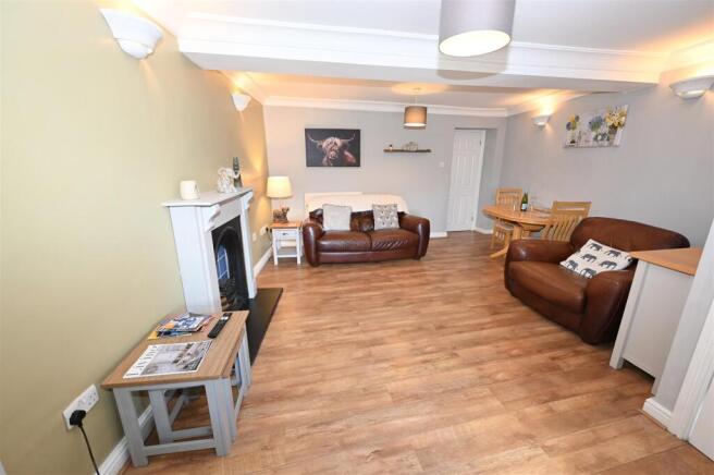 1 bed Apartment for sale Image 4