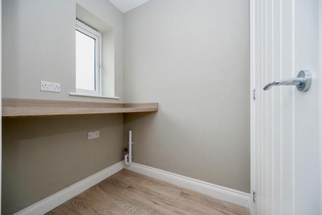 3 bed Bungalow for sale Image 6