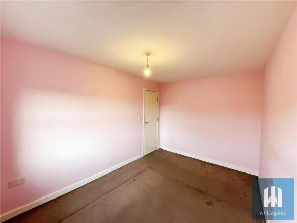 3 bed Semi-Detached to rent Image 12