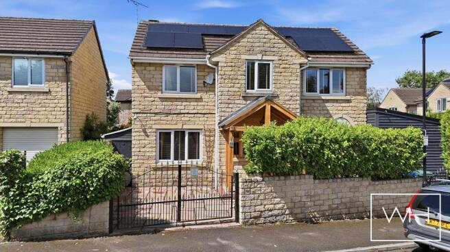4 bed Detached for sale Image 10