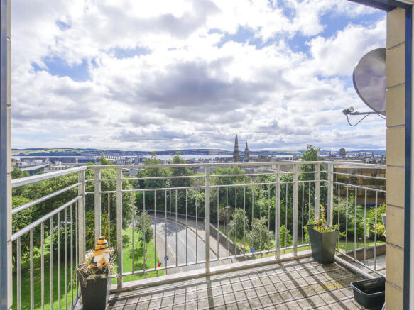 Lounge-balcony