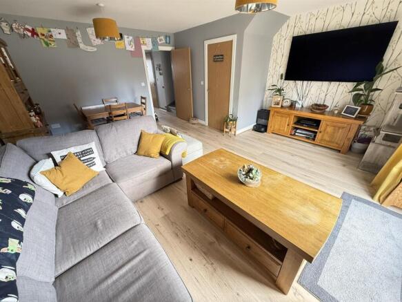 Living / Dining Room