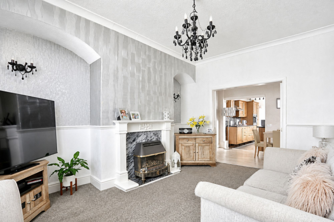 3 bed Terraced for sale Image 2