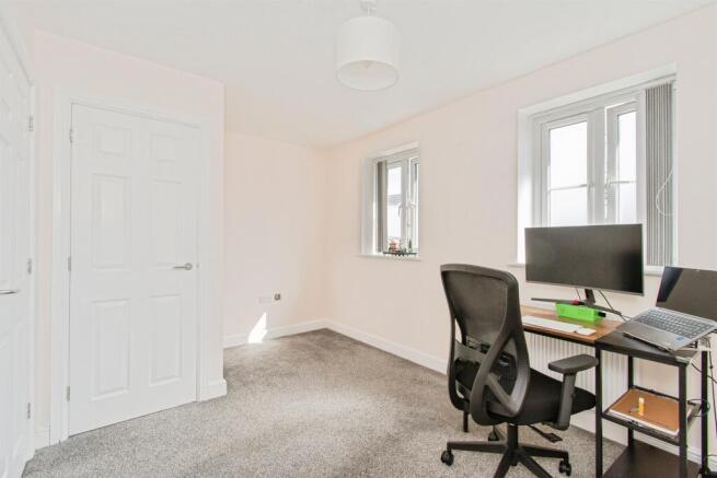 2 bed Terraced for sale Image 11