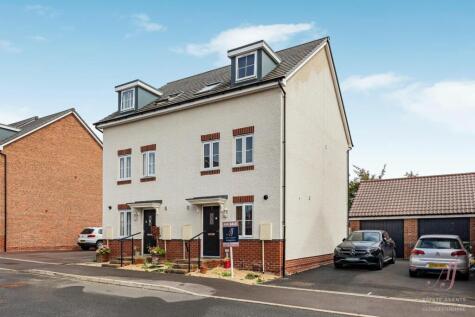 Maurice Shill Close, Great Oldbury, Stonehouse