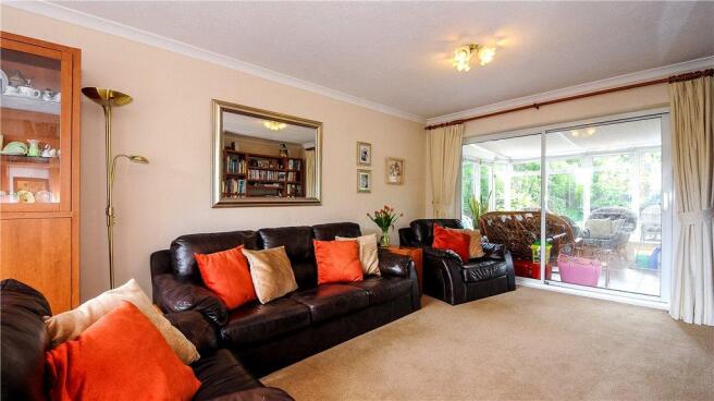 Lounge 2