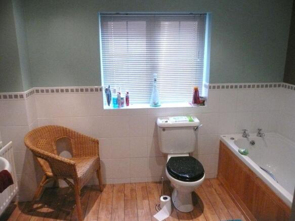Photo 9