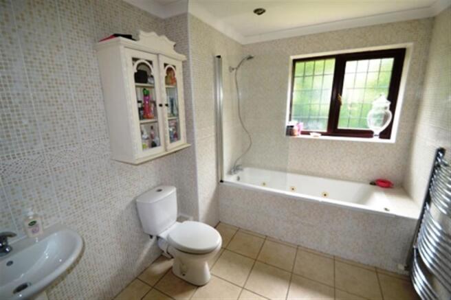 Photo 9