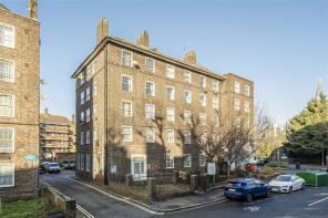 Flat 31, Ellington House Rockingham Estate, Harper Road, London SE1 6RP
