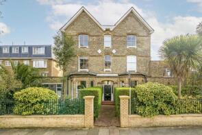Flat 2a, 41, Burlington Road, Chiswick, London W4 4BE