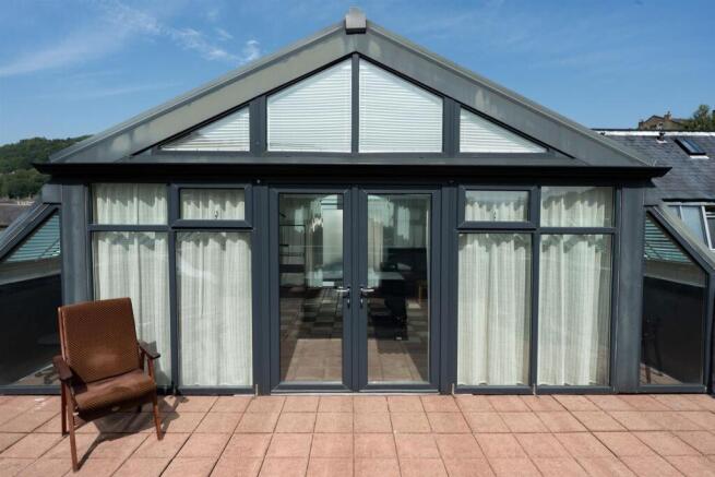 2 bed Town House for sale Image 4