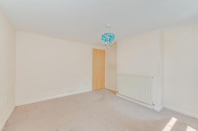 2 bed Terraced for sale Image 8