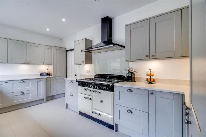 3 bed Detached for sale Image 12