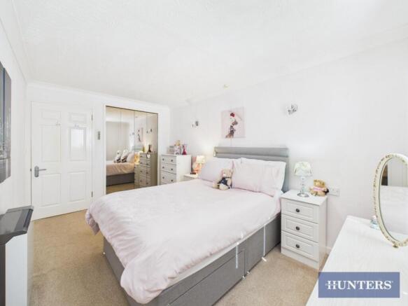 1 bed Flat for sale Image 6