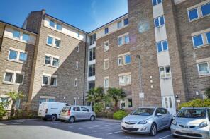 9, Thwaite Court, Cornmill View, Horsforth, Leeds LS18 5NG
