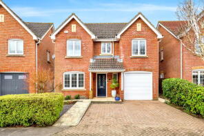 32, Shipley Close, Alton GU34 2RW