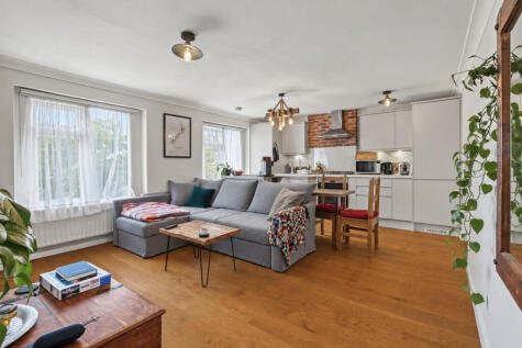 Hilldrop Crescent, London, N7