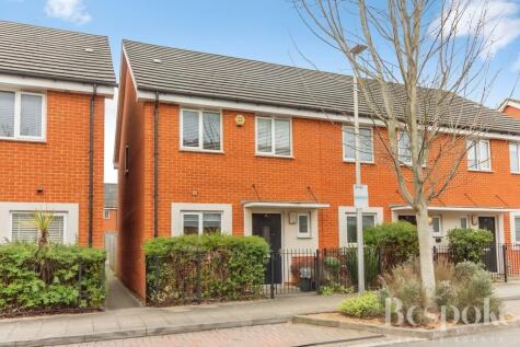 St. Agnes Way, Reading, RG2
