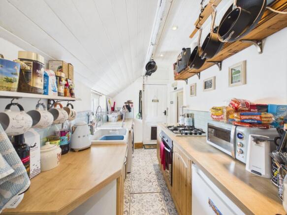 1 bed Terraced for sale Image 8