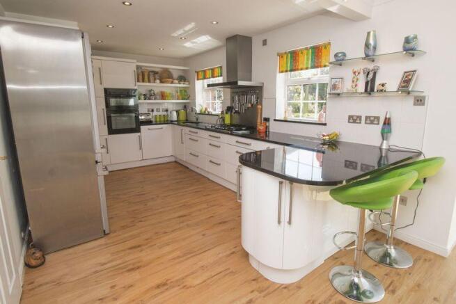 Kitchen 2