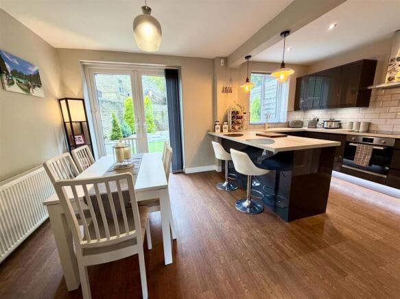 3 bed End of Terrace for sale Image 5